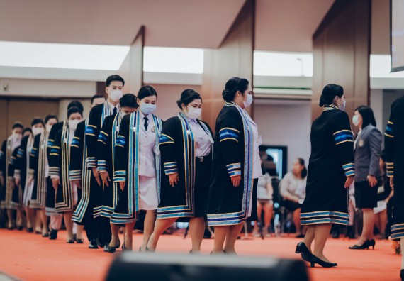 ภาพกิจกรรม คณะวิทยาศาสตร์และเทคโนโลยี จัดพิธีฝึกซ้อมรับพระราชทานปริญญาบัตร กลุ่มย่อย คณะวิทยาศาสตร์และเทคโนโลยี ประจำปีการศึกษา 2559-2560