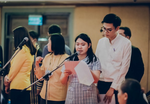 ภาพกิจกรรม คณะวิทยาศาสตร์และเทคโนโลยี จัดพิธีฝึกซ้อมรับพระราชทานปริญญาบัตร กลุ่มย่อย คณะวิทยาศาสตร์และเทคโนโลยี ประจำปีการศึกษา 2559-2560