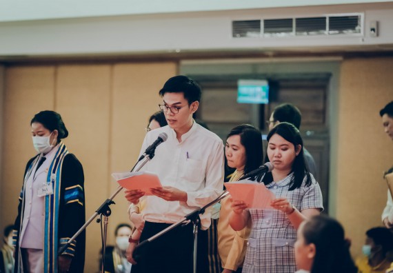 ภาพกิจกรรม คณะวิทยาศาสตร์และเทคโนโลยี จัดพิธีฝึกซ้อมรับพระราชทานปริญญาบัตร กลุ่มย่อย คณะวิทยาศาสตร์และเทคโนโลยี ประจำปีการศึกษา 2559-2560