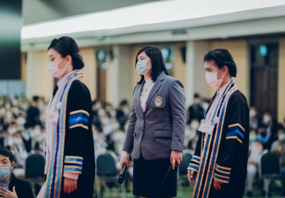 ภาพกิจกรรม คณะวิทยาศาสตร์และเทคโนโลยี จัดพิธีฝึกซ้อมรับพระราชทานปริญญาบัตร กลุ่มย่อย คณะวิทยาศาสตร์และเทคโนโลยี ประจำปีการศึกษา 2559-2560