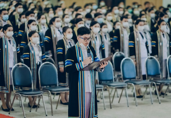 ภาพกิจกรรม คณะวิทยาศาสตร์และเทคโนโลยี จัดพิธีฝึกซ้อมรับพระราชทานปริญญาบัตร กลุ่มย่อย คณะวิทยาศาสตร์และเทคโนโลยี ประจำปีการศึกษา 2559-2560