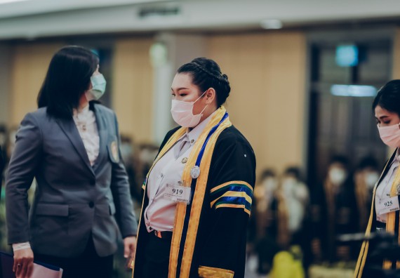 ภาพกิจกรรม คณะวิทยาศาสตร์และเทคโนโลยี จัดพิธีฝึกซ้อมรับพระราชทานปริญญาบัตร กลุ่มย่อย คณะวิทยาศาสตร์และเทคโนโลยี ประจำปีการศึกษา 2559-2560