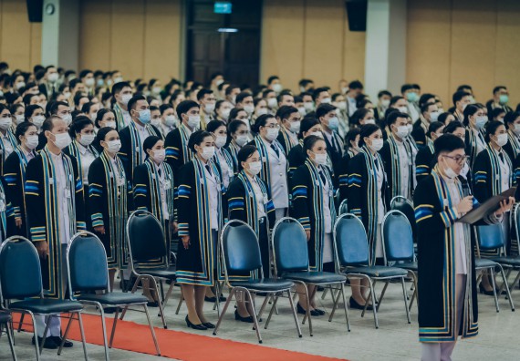 ภาพกิจกรรม คณะวิทยาศาสตร์และเทคโนโลยี จัดพิธีฝึกซ้อมรับพระราชทานปริญญาบัตร กลุ่มย่อย คณะวิทยาศาสตร์และเทคโนโลยี ประจำปีการศึกษา 2559-2560