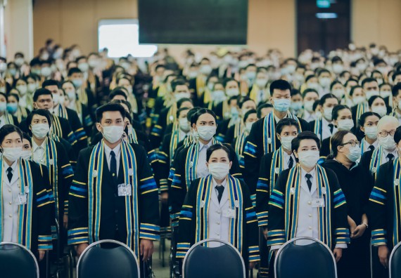 ภาพกิจกรรม คณะวิทยาศาสตร์และเทคโนโลยี จัดพิธีฝึกซ้อมรับพระราชทานปริญญาบัตร กลุ่มย่อย คณะวิทยาศาสตร์และเทคโนโลยี ประจำปีการศึกษา 2559-2560