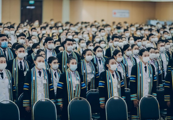 ภาพกิจกรรม คณะวิทยาศาสตร์และเทคโนโลยี จัดพิธีฝึกซ้อมรับพระราชทานปริญญาบัตร กลุ่มย่อย คณะวิทยาศาสตร์และเทคโนโลยี ประจำปีการศึกษา 2559-2560