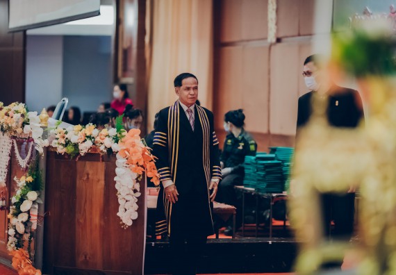 ภาพกิจกรรม คณะวิทยาศาสตร์และเทคโนโลยี จัดพิธีฝึกซ้อมรับพระราชทานปริญญาบัตร กลุ่มย่อย คณะวิทยาศาสตร์และเทคโนโลยี ประจำปีการศึกษา 2559-2560