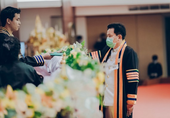 ภาพกิจกรรม คณะวิทยาศาสตร์และเทคโนโลยี จัดพิธีฝึกซ้อมรับพระราชทานปริญญาบัตร กลุ่มย่อย คณะวิทยาศาสตร์และเทคโนโลยี ประจำปีการศึกษา 2559-2560