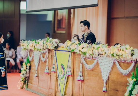 ภาพกิจกรรม คณะวิทยาศาสตร์และเทคโนโลยี จัดพิธีฝึกซ้อมรับพระราชทานปริญญาบัตร กลุ่มย่อย คณะวิทยาศาสตร์และเทคโนโลยี ประจำปีการศึกษา 2559-2560