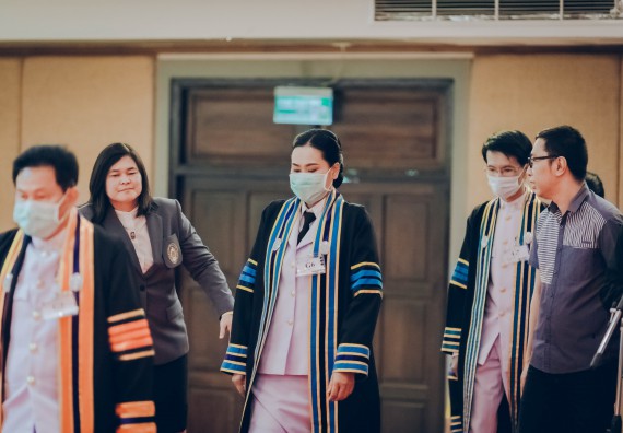 ภาพกิจกรรม คณะวิทยาศาสตร์และเทคโนโลยี จัดพิธีฝึกซ้อมรับพระราชทานปริญญาบัตร กลุ่มย่อย คณะวิทยาศาสตร์และเทคโนโลยี ประจำปีการศึกษา 2559-2560