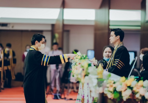 ภาพกิจกรรม คณะวิทยาศาสตร์และเทคโนโลยี จัดพิธีฝึกซ้อมรับพระราชทานปริญญาบัตร กลุ่มย่อย คณะวิทยาศาสตร์และเทคโนโลยี ประจำปีการศึกษา 2559-2560