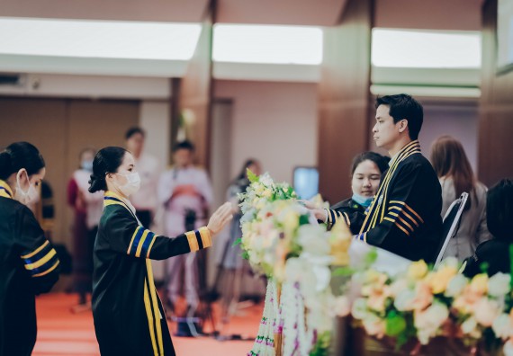 ภาพกิจกรรม คณะวิทยาศาสตร์และเทคโนโลยี จัดพิธีฝึกซ้อมรับพระราชทานปริญญาบัตร กลุ่มย่อย คณะวิทยาศาสตร์และเทคโนโลยี ประจำปีการศึกษา 2559-2560