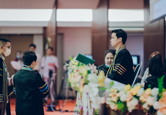 ภาพกิจกรรม คณะวิทยาศาสตร์และเทคโนโลยี จัดพิธีฝึกซ้อมรับพระราชทานปริญญาบัตร กลุ่มย่อย คณะวิทยาศาสตร์และเทคโนโลยี ประจำปีการศึกษา 2559-2560