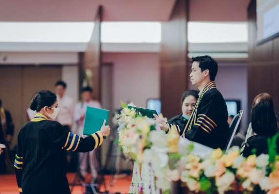 ภาพกิจกรรม คณะวิทยาศาสตร์และเทคโนโลยี จัดพิธีฝึกซ้อมรับพระราชทานปริญญาบัตร กลุ่มย่อย คณะวิทยาศาสตร์และเทคโนโลยี ประจำปีการศึกษา 2559-2560