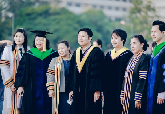 ภาพกิจกรรม คณะวิทยาศาสตร์และเทคโนโลยี จัดพิธีฝึกซ้อมรับพระราชทานปริญญาบัตร กลุ่มย่อย คณะวิทยาศาสตร์และเทคโนโลยี ประจำปีการศึกษา 2559-2560