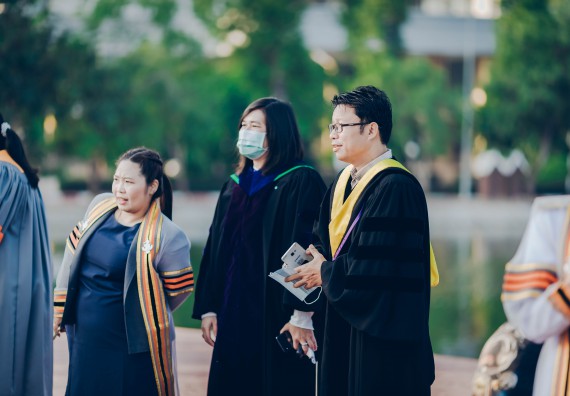 ภาพกิจกรรม คณะวิทยาศาสตร์และเทคโนโลยี จัดพิธีฝึกซ้อมรับพระราชทานปริญญาบัตร กลุ่มย่อย คณะวิทยาศาสตร์และเทคโนโลยี ประจำปีการศึกษา 2559-2560