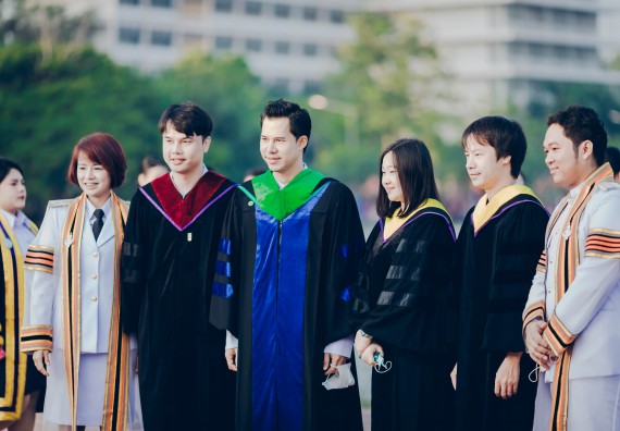 ภาพกิจกรรม คณะวิทยาศาสตร์และเทคโนโลยี จัดพิธีฝึกซ้อมรับพระราชทานปริญญาบัตร กลุ่มย่อย คณะวิทยาศาสตร์และเทคโนโลยี ประจำปีการศึกษา 2559-2560