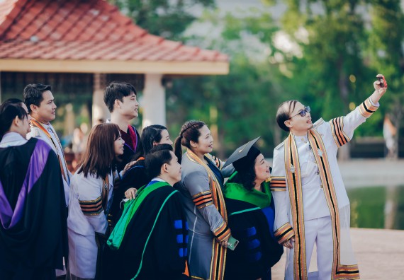 ภาพกิจกรรม คณะวิทยาศาสตร์และเทคโนโลยี จัดพิธีฝึกซ้อมรับพระราชทานปริญญาบัตร กลุ่มย่อย คณะวิทยาศาสตร์และเทคโนโลยี ประจำปีการศึกษา 2559-2560