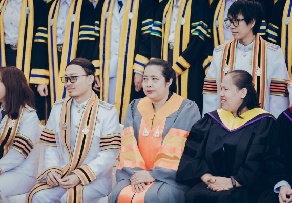 ภาพกิจกรรม คณะวิทยาศาสตร์และเทคโนโลยี จัดพิธีฝึกซ้อมรับพระราชทานปริญญาบัตร กลุ่มย่อย คณะวิทยาศาสตร์และเทคโนโลยี ประจำปีการศึกษา 2559-2560