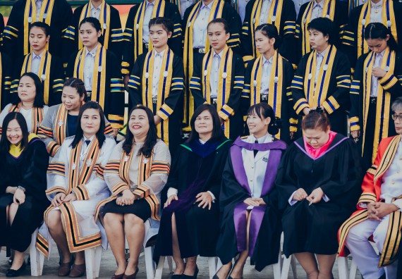 ภาพกิจกรรม คณะวิทยาศาสตร์และเทคโนโลยี จัดพิธีฝึกซ้อมรับพระราชทานปริญญาบัตร กลุ่มย่อย คณะวิทยาศาสตร์และเทคโนโลยี ประจำปีการศึกษา 2559-2560