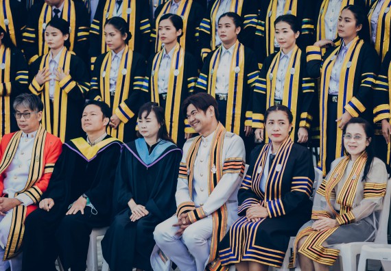 ภาพกิจกรรม คณะวิทยาศาสตร์และเทคโนโลยี จัดพิธีฝึกซ้อมรับพระราชทานปริญญาบัตร กลุ่มย่อย คณะวิทยาศาสตร์และเทคโนโลยี ประจำปีการศึกษา 2559-2560