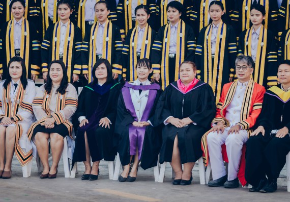 ภาพกิจกรรม คณะวิทยาศาสตร์และเทคโนโลยี จัดพิธีฝึกซ้อมรับพระราชทานปริญญาบัตร กลุ่มย่อย คณะวิทยาศาสตร์และเทคโนโลยี ประจำปีการศึกษา 2559-2560