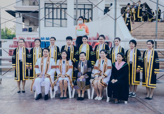 ภาพกิจกรรม คณะวิทยาศาสตร์และเทคโนโลยี จัดพิธีฝึกซ้อมรับพระราชทานปริญญาบัตร กลุ่มย่อย คณะวิทยาศาสตร์และเทคโนโลยี ประจำปีการศึกษา 2559-2560