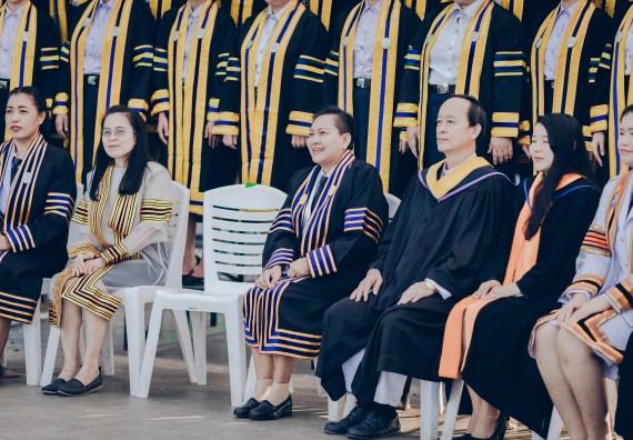 ภาพกิจกรรม คณะวิทยาศาสตร์และเทคโนโลยี จัดพิธีฝึกซ้อมรับพระราชทานปริญญาบัตร กลุ่มย่อย คณะวิทยาศาสตร์และเทคโนโลยี ประจำปีการศึกษา 2559-2560