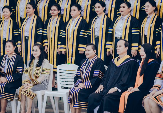 ภาพกิจกรรม คณะวิทยาศาสตร์และเทคโนโลยี จัดพิธีฝึกซ้อมรับพระราชทานปริญญาบัตร กลุ่มย่อย คณะวิทยาศาสตร์และเทคโนโลยี ประจำปีการศึกษา 2559-2560