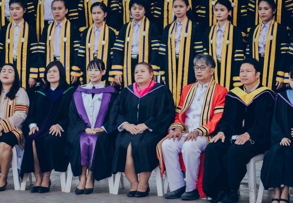 ภาพกิจกรรม คณะวิทยาศาสตร์และเทคโนโลยี จัดพิธีฝึกซ้อมรับพระราชทานปริญญาบัตร กลุ่มย่อย คณะวิทยาศาสตร์และเทคโนโลยี ประจำปีการศึกษา 2559-2560