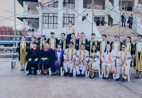 ภาพกิจกรรม คณะวิทยาศาสตร์และเทคโนโลยี จัดพิธีฝึกซ้อมรับพระราชทานปริญญาบัตร กลุ่มย่อย คณะวิทยาศาสตร์และเทคโนโลยี ประจำปีการศึกษา 2559-2560