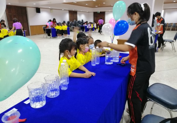 ภาพกิจกรรม คณะวิทยาศาสตร์และเทคโนโลยี จัดค่ายวิทยาศาสตร์โรงเรียนสาธิตฯ ระดับอนุบาล 1-2