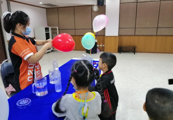 ภาพกิจกรรม คณะวิทยาศาสตร์และเทคโนโลยี จัดค่ายวิทยาศาสตร์โรงเรียนสาธิตฯ ระดับอนุบาล 1-2