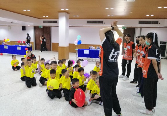 ภาพกิจกรรม คณะวิทยาศาสตร์และเทคโนโลยี จัดค่ายวิทยาศาสตร์โรงเรียนสาธิตฯ ระดับอนุบาล 1-2