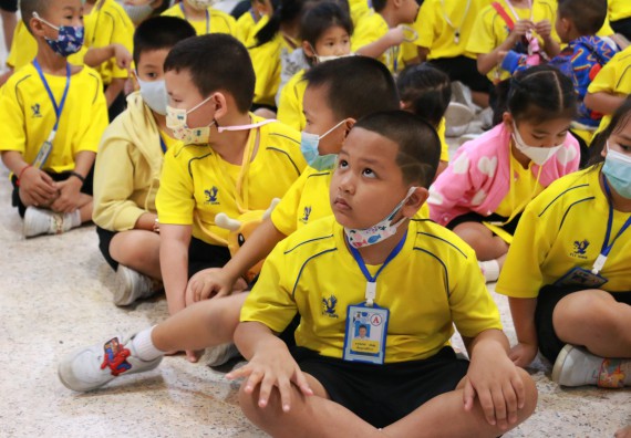 ภาพกิจกรรม คณะวิทยาศาสตร์และเทคโนโลยี จัดค่ายวิทยาศาสตร์โรงเรียนสาธิตฯ ระดับอนุบาล 1-2