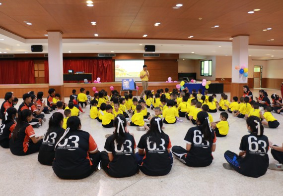 ภาพกิจกรรม คณะวิทยาศาสตร์และเทคโนโลยี จัดค่ายวิทยาศาสตร์โรงเรียนสาธิตฯ ระดับอนุบาล 1-2