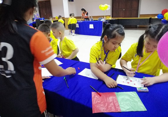 ภาพกิจกรรม คณะวิทยาศาสตร์และเทคโนโลยี จัดค่ายวิทยาศาสตร์โรงเรียนสาธิตฯ ระดับอนุบาล 1-2