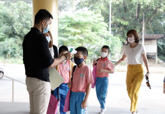 ภาพกิจกรรม  คณะวิทยาศาสตร์และเทคโนโลยี จัดค่ายวิทยาศาสตร์โรงเรียนอนุบาลกำแพงเพชร ระดับชั้นประถมศึกษาปีที่ 1-3