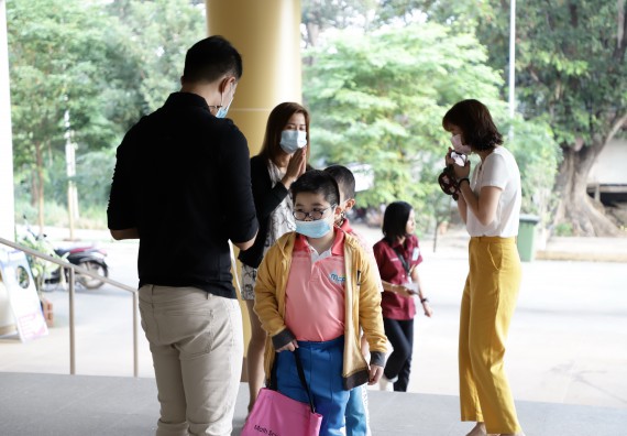 ภาพกิจกรรม  คณะวิทยาศาสตร์และเทคโนโลยี จัดค่ายวิทยาศาสตร์โรงเรียนอนุบาลกำแพงเพชร ระดับชั้นประถมศึกษาปีที่ 1-3