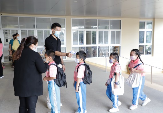 ภาพกิจกรรม  คณะวิทยาศาสตร์และเทคโนโลยี จัดค่ายวิทยาศาสตร์โรงเรียนอนุบาลกำแพงเพชร ระดับชั้นประถมศึกษาปีที่ 1-3