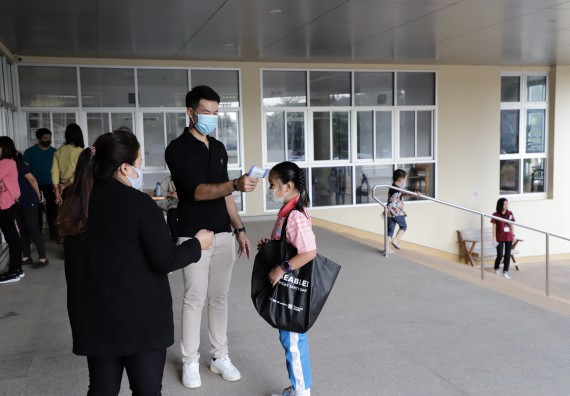 ภาพกิจกรรม  คณะวิทยาศาสตร์และเทคโนโลยี จัดค่ายวิทยาศาสตร์โรงเรียนอนุบาลกำแพงเพชร ระดับชั้นประถมศึกษาปีที่ 1-3