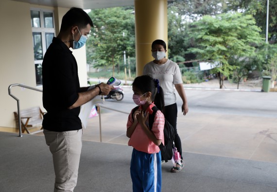 ภาพกิจกรรม  คณะวิทยาศาสตร์และเทคโนโลยี จัดค่ายวิทยาศาสตร์โรงเรียนอนุบาลกำแพงเพชร ระดับชั้นประถมศึกษาปีที่ 1-3