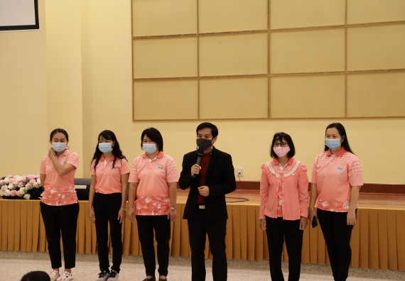 ภาพกิจกรรม  คณะวิทยาศาสตร์และเทคโนโลยี จัดค่ายวิทยาศาสตร์โรงเรียนอนุบาลกำแพงเพชร ระดับชั้นประถมศึกษาปีที่ 1-3