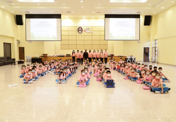 ภาพกิจกรรม  คณะวิทยาศาสตร์และเทคโนโลยี จัดค่ายวิทยาศาสตร์โรงเรียนอนุบาลกำแพงเพชร ระดับชั้นประถมศึกษาปีที่ 1-3