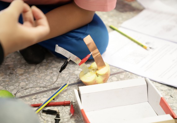 ภาพกิจกรรม  คณะวิทยาศาสตร์และเทคโนโลยี จัดค่ายวิทยาศาสตร์โรงเรียนอนุบาลกำแพงเพชร ระดับชั้นประถมศึกษาปีที่ 1-3