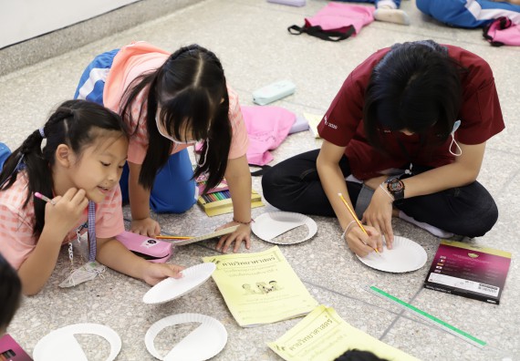 ภาพกิจกรรม  คณะวิทยาศาสตร์และเทคโนโลยี จัดค่ายวิทยาศาสตร์โรงเรียนอนุบาลกำแพงเพชร ระดับชั้นประถมศึกษาปีที่ 1-3