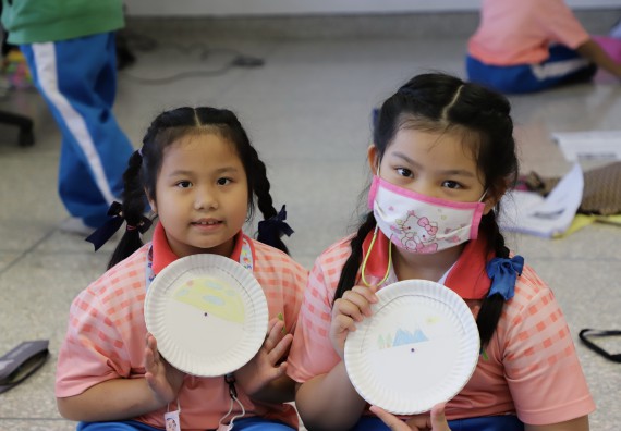 ภาพกิจกรรม  คณะวิทยาศาสตร์และเทคโนโลยี จัดค่ายวิทยาศาสตร์โรงเรียนอนุบาลกำแพงเพชร ระดับชั้นประถมศึกษาปีที่ 1-3