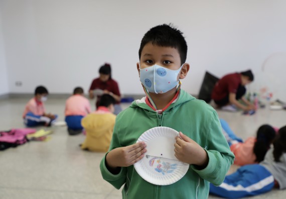 ภาพกิจกรรม  คณะวิทยาศาสตร์และเทคโนโลยี จัดค่ายวิทยาศาสตร์โรงเรียนอนุบาลกำแพงเพชร ระดับชั้นประถมศึกษาปีที่ 1-3