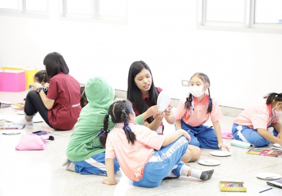 ภาพกิจกรรม  คณะวิทยาศาสตร์และเทคโนโลยี จัดค่ายวิทยาศาสตร์โรงเรียนอนุบาลกำแพงเพชร ระดับชั้นประถมศึกษาปีที่ 1-3