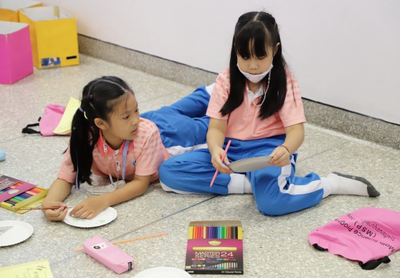 ภาพกิจกรรม  คณะวิทยาศาสตร์และเทคโนโลยี จัดค่ายวิทยาศาสตร์โรงเรียนอนุบาลกำแพงเพชร ระดับชั้นประถมศึกษาปีที่ 1-3