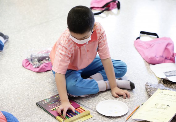 ภาพกิจกรรม  คณะวิทยาศาสตร์และเทคโนโลยี จัดค่ายวิทยาศาสตร์โรงเรียนอนุบาลกำแพงเพชร ระดับชั้นประถมศึกษาปีที่ 1-3